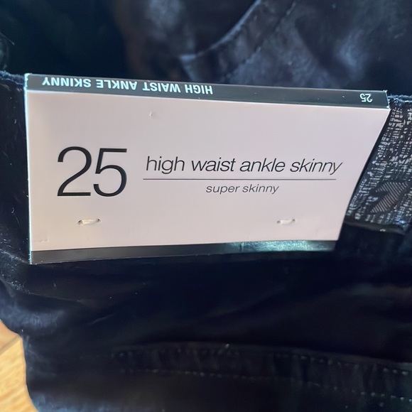 7 for all mankind womens pants - Picture 3 of 8